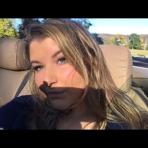 Meet your Posher, Madeline